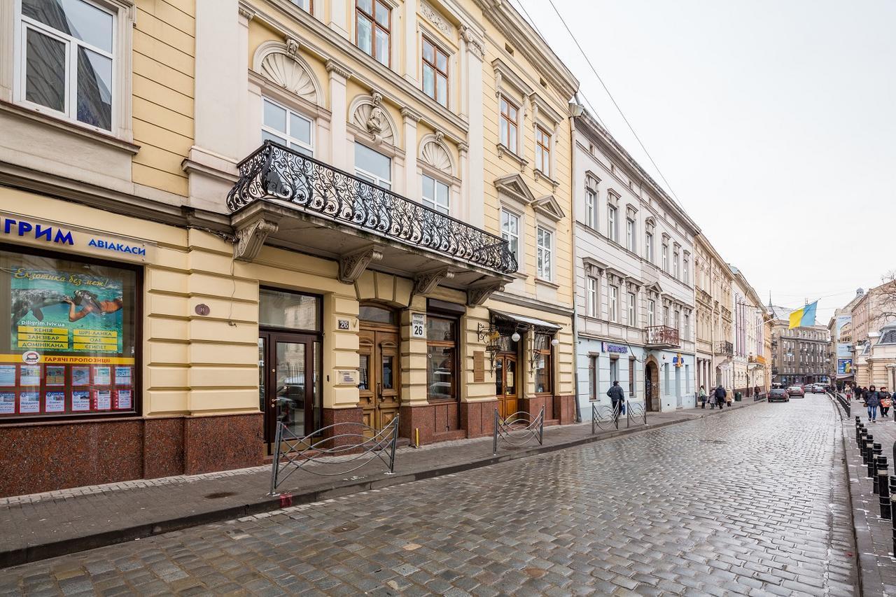 Квартира В Центрі Подобово На Вулиці Коперника 26 Біля Палацу Мистецтв Lviv Kültér fotó